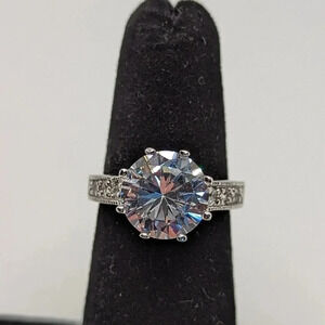 925 Round cut  solitaire ring